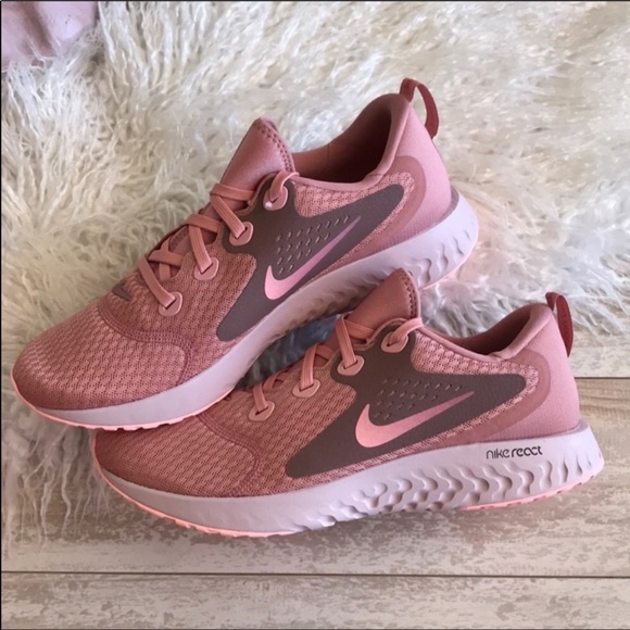 NWT Nike Legend React Pink - Picture 8 of 8